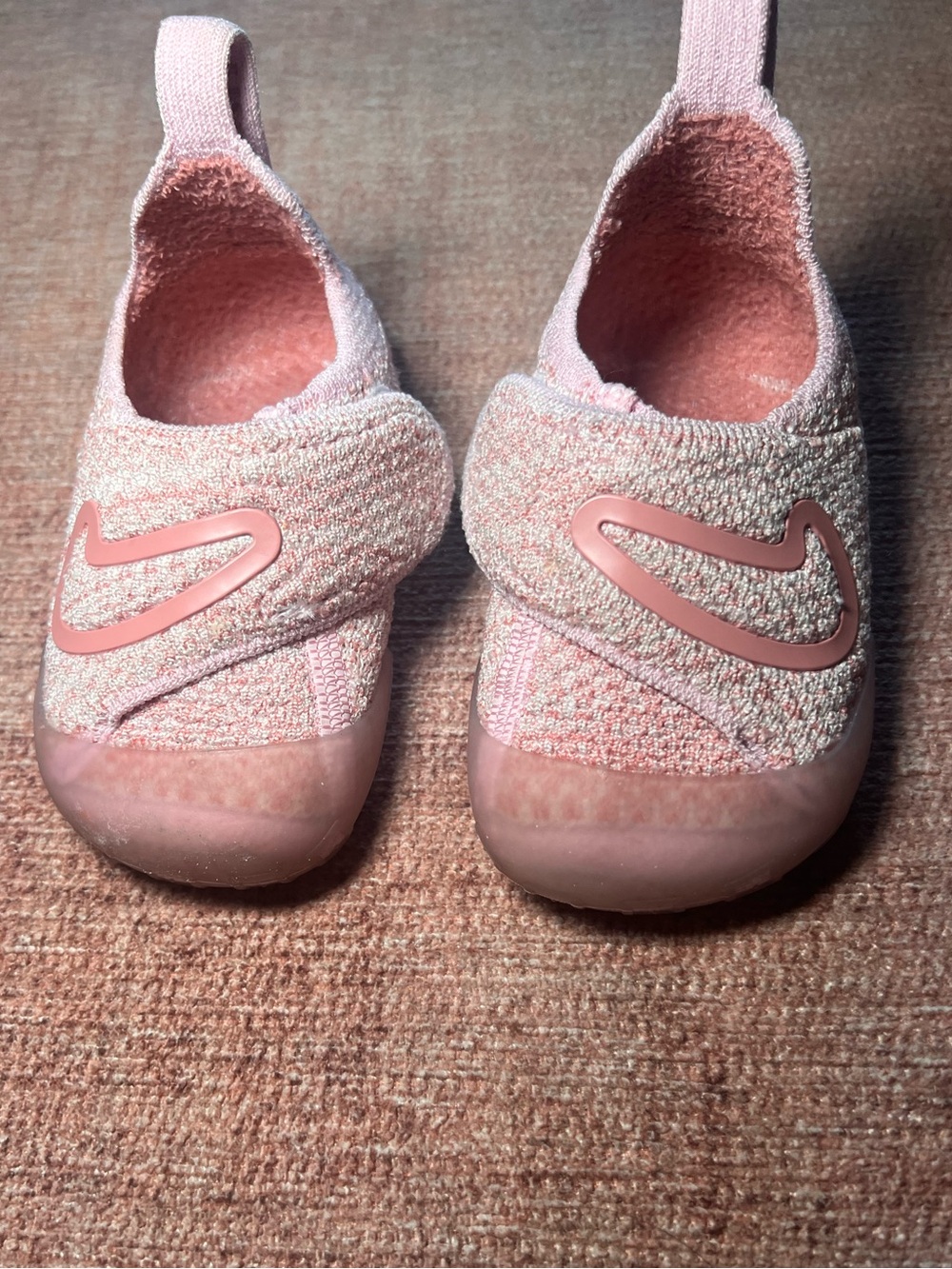 Nike Swoosh 1 Toddler 5 Pink Slip-On Walker Shoes APMA approved Comfy Knit